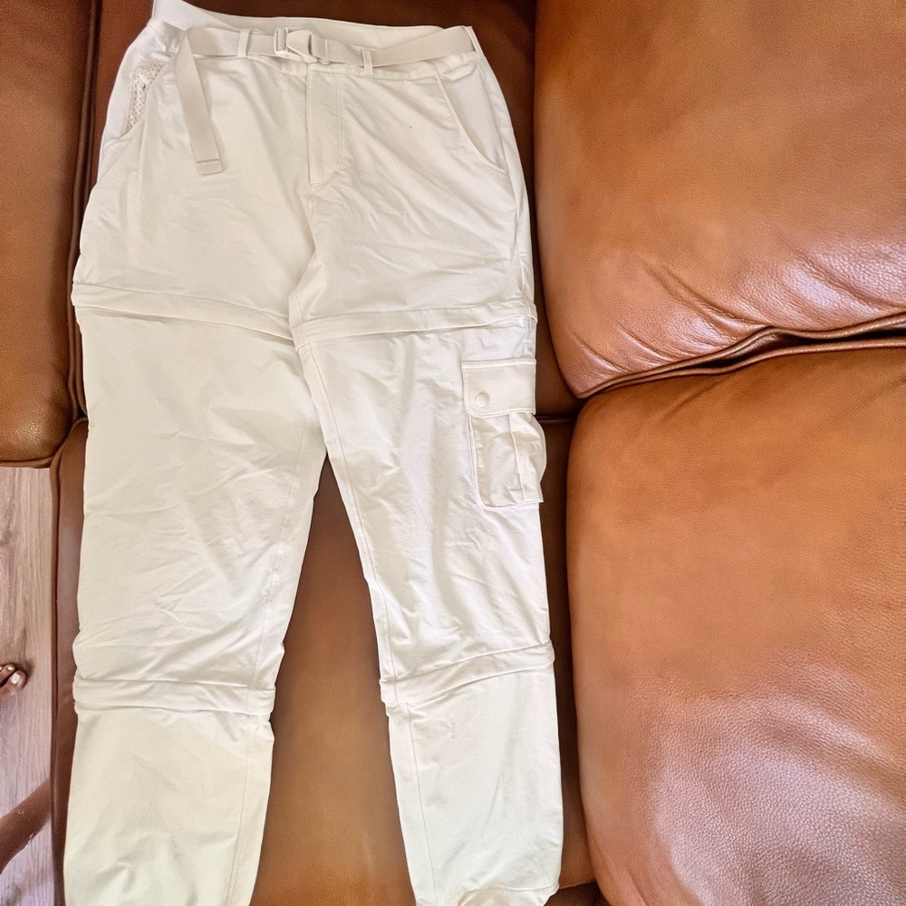 Outdoor Voices Women’s Rectrek zip-off White Pants